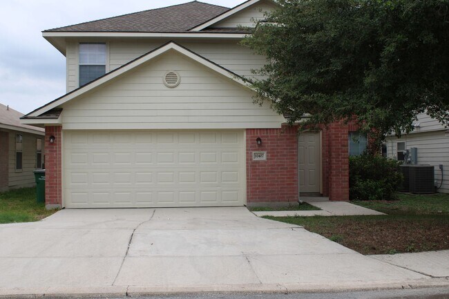 Foto del edificio - 3-BEDROOM IN ROYAL RIDGE, NORTH EAST ISD