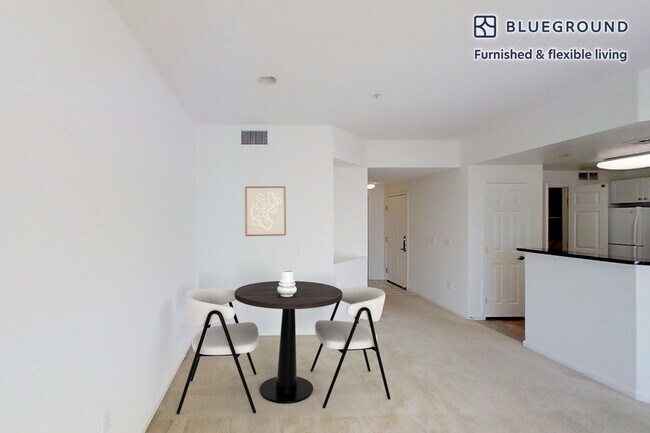 Foto del edificio - 3200 Rubino Dr