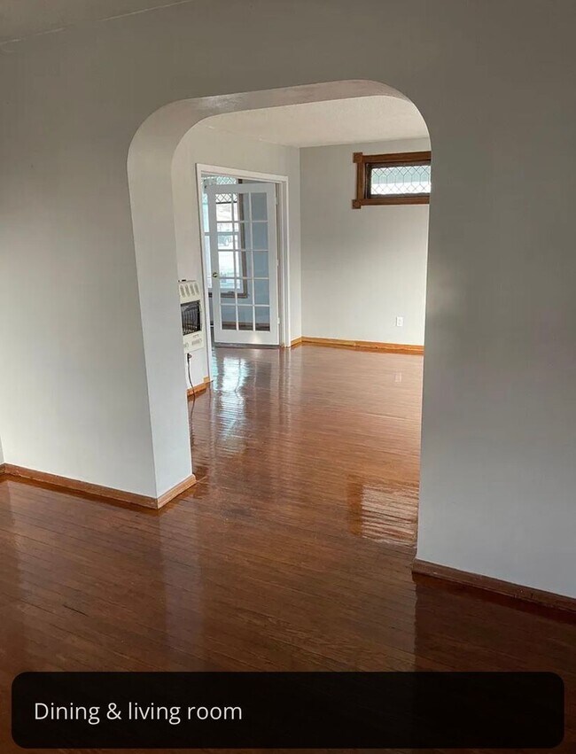 Foto del edificio - 8213 S Walnut St