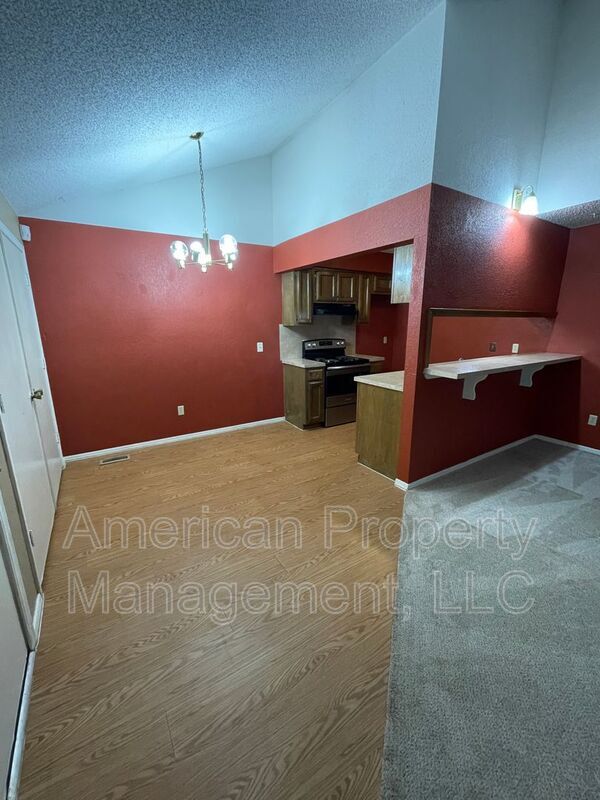 Foto del edificio - 4407 S Gum Ave
