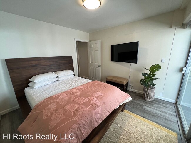 Building Photo - 2 br, 1 bath House - 320 Ainakea Way #303