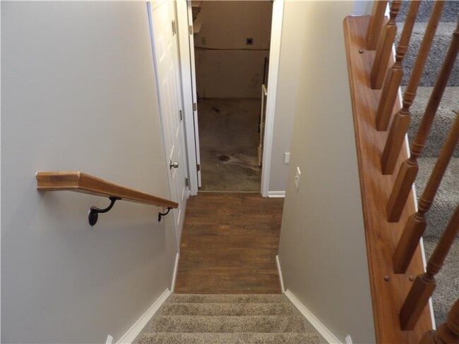 Building Photo - 3745 Sugarberry Dr