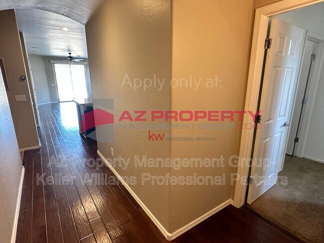 Foto del edificio - 9250 N 180th Ln