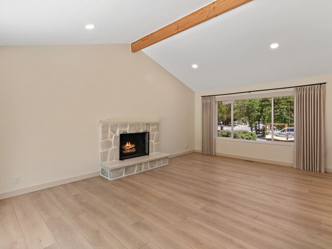 Building Photo - 7420 S Carling Cir