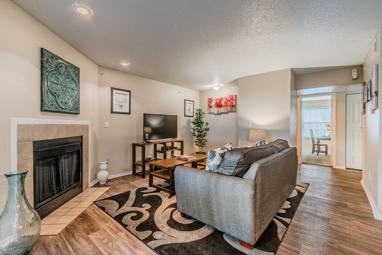 Overlook Ranch Apartments Dallas, TX