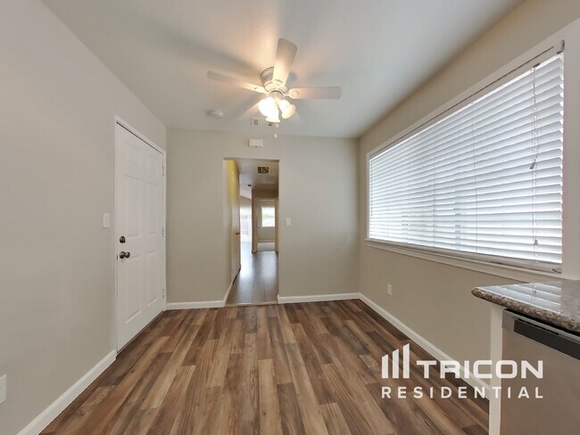 Building Photo - 3208 Muir Court Antioch CA