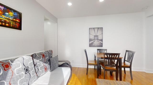 Foto del edificio - 3 bedroom in WOODSIDE NY 11377