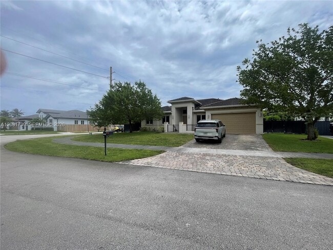 Photo - 19701 SW 84th Ct House
