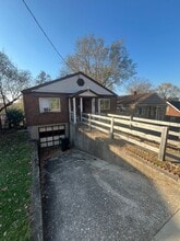 Building Photo - 10915 Main St