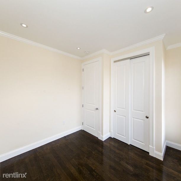 Foto del edificio - 358 11th St