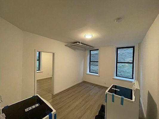 Foto del edificio - 2 bedroom in BRONX NY 10468