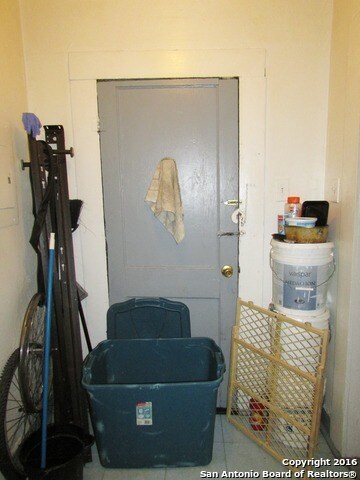 Building Photo - 620 Potomac-