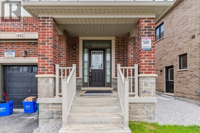 Building Photo - 442 Bergamot Ave