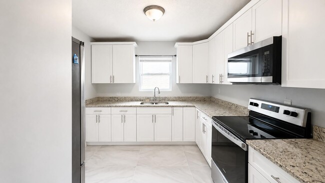 Foto del edificio - 4894 Cyprus Ln