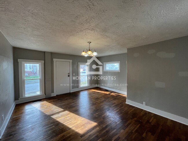 Foto del edificio - 1102 Spring St