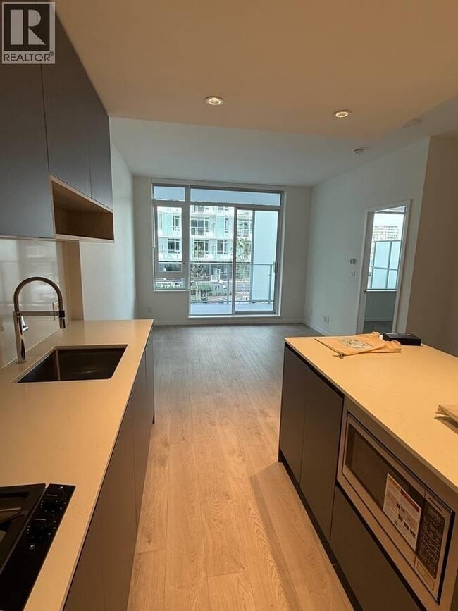 Building Photo - 6500 Minoru Blvd