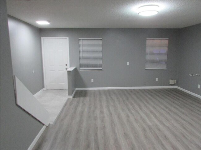 Foto del edificio - 5305 Abinger Ct