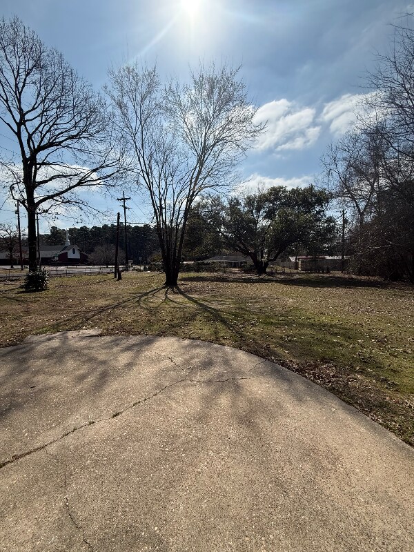 Foto del edificio - 212 Skyline Dr