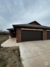 Building Photo - 1756 Eighty-Niner Ter