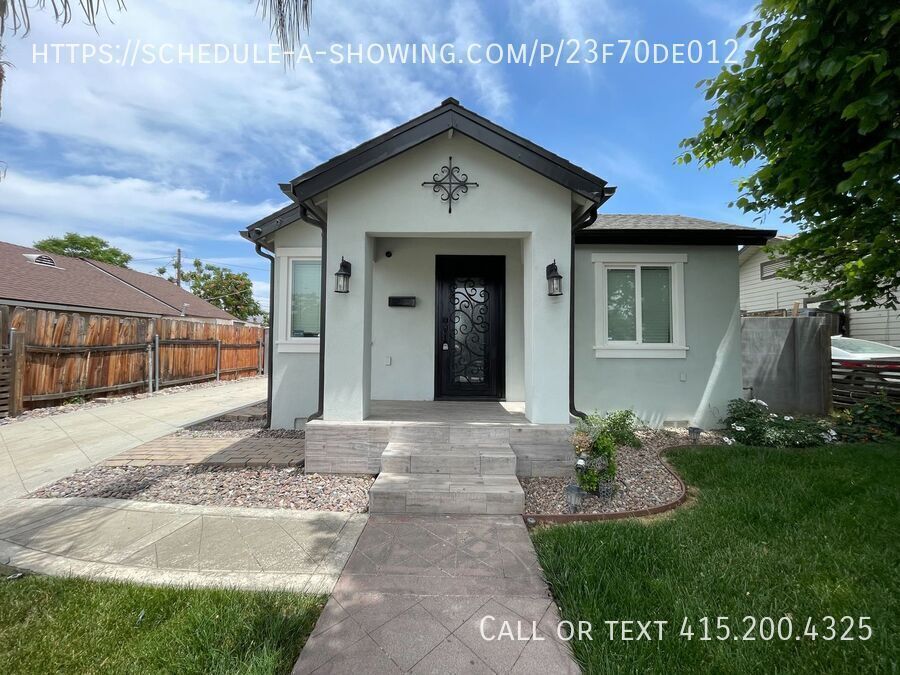 Primary Photo - 4460 Forest St