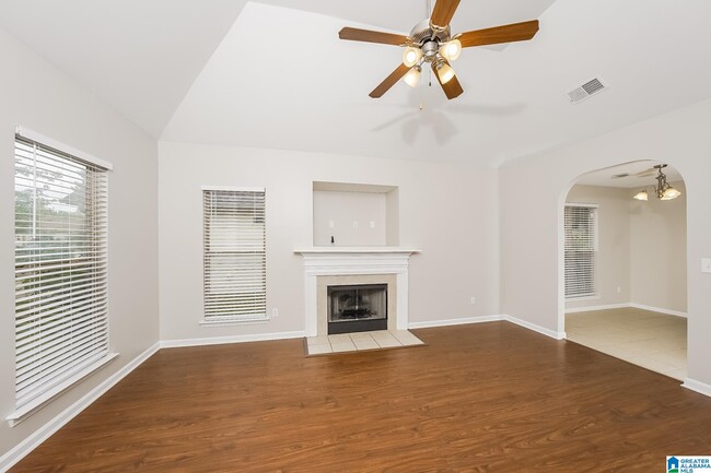 Building Photo - 485 Fox Run Cir