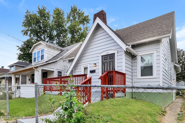 Foto del edificio - 113 S 43rd St