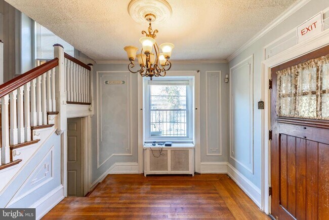 Foto del edificio - 2216 Georges Ln