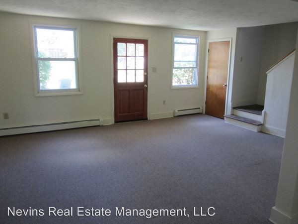 Foto del edificio - 228-232 E Foster Ave