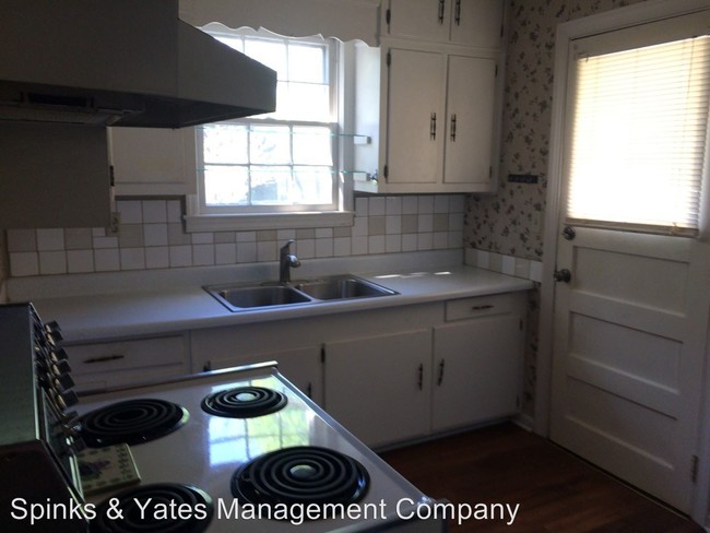 Building Photo - 107 Beechwood Cir
