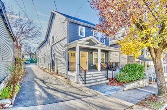 Building Photo - 40 Grant St