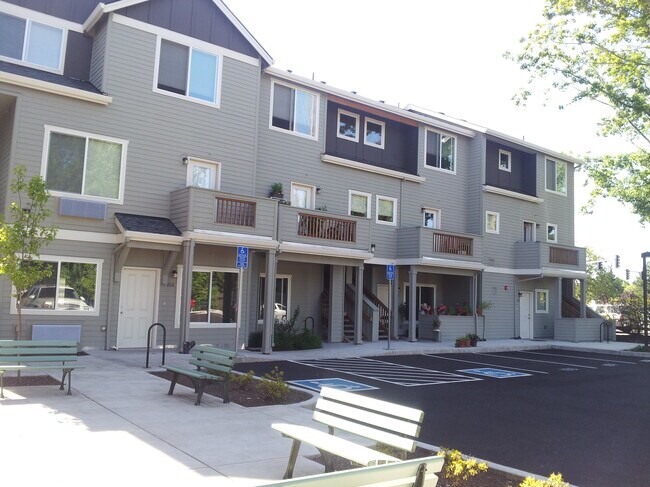 Foto del edificio - 13409 NW Sherry St