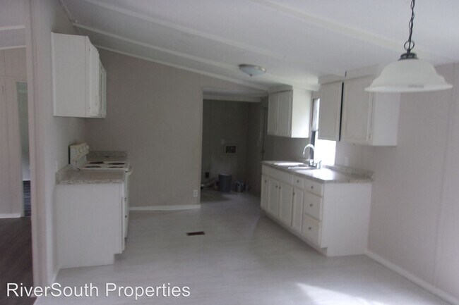 Building Photo - 929 AL-165