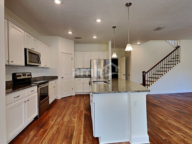 Building Photo - 730 Celebration Lane