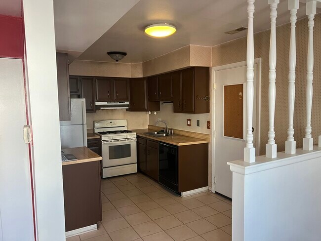 Foto del edificio - 1795 Marquette Ln