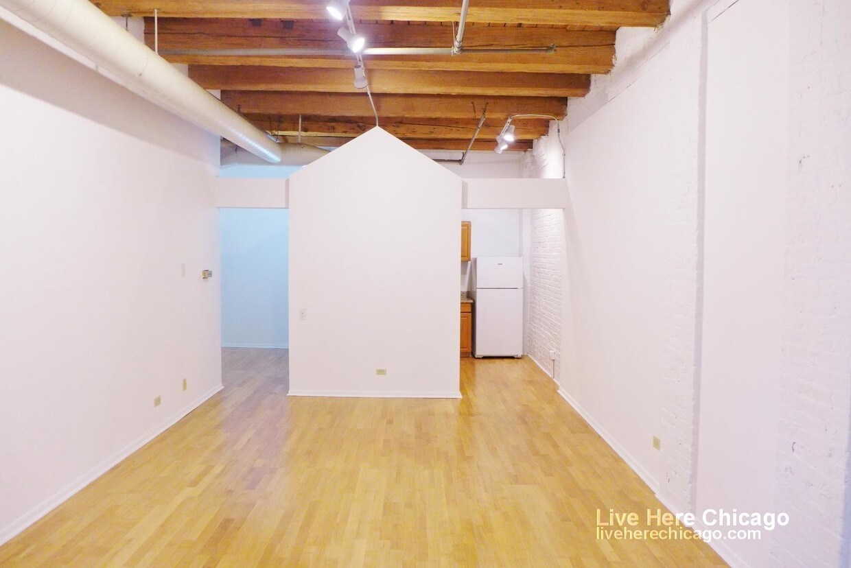 Foto principal - 525 S Dearborn St