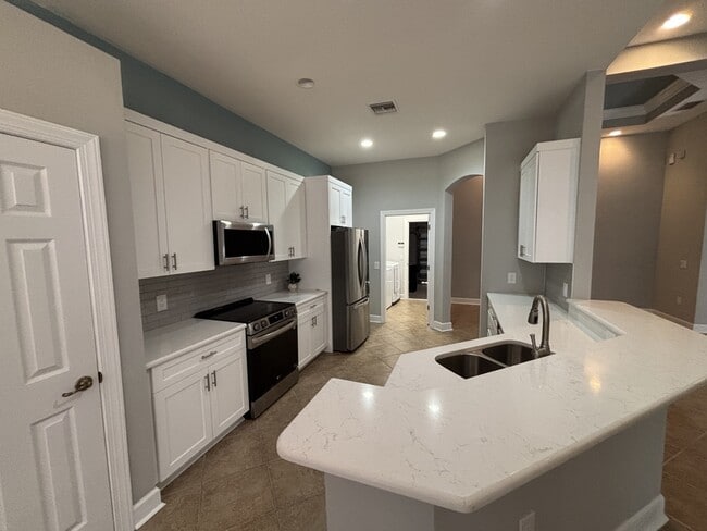 Building Photo - 5550 Whispering Willow Way