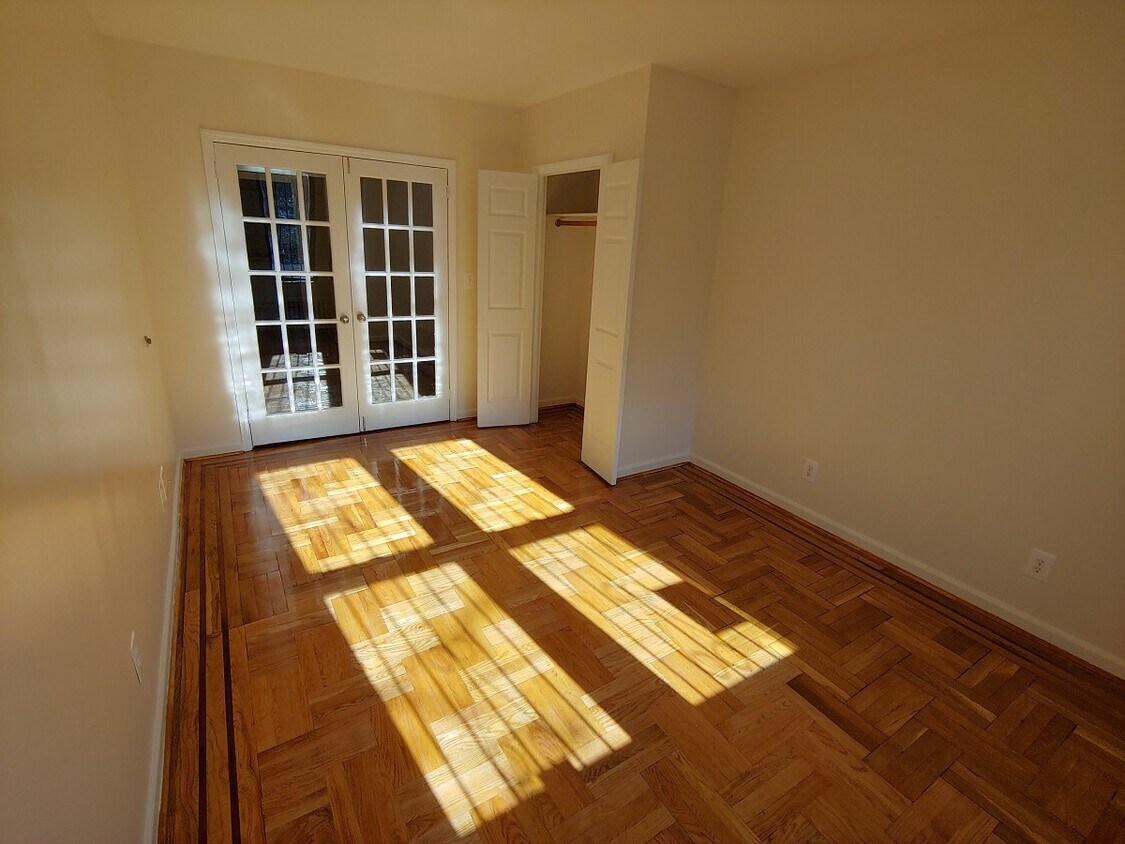 Foto principal - 437 Prospect Ave