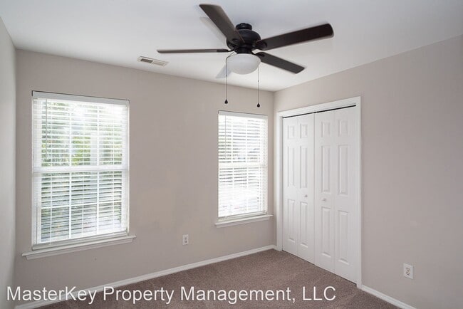 Building Photo - 3 br, 2.5 bath House - 204 Evening Star Dr