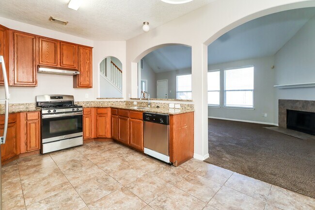 Foto del edificio - 12015 Raven View Dr