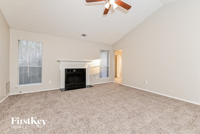 Building Photo - 6106 Leverett Dr