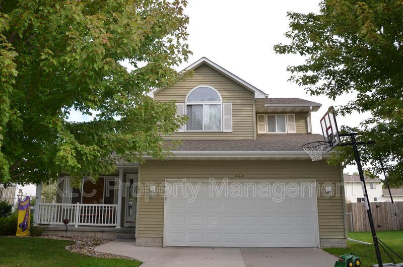 Foto principal - 402 SE Orchid St