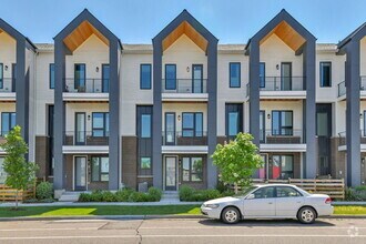 Building Photo - 3550 Uinta St