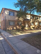 Building Photo - 717 N Buffum St