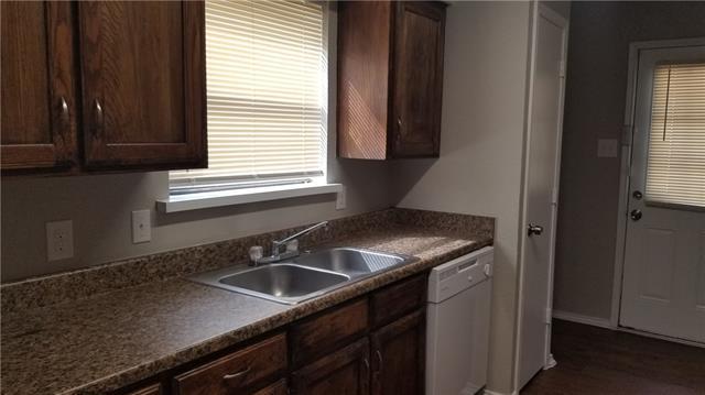 Foto del edificio - 5621 Hearthwood Ct