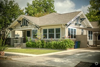 Building Photo - 1037 W Craig Pl