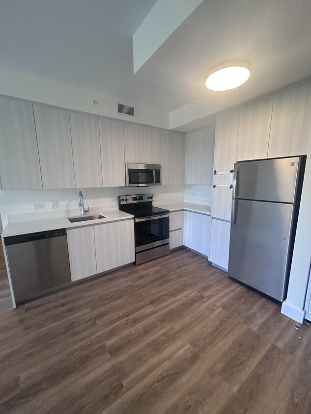 Foto principal - 225 SE 3rd St