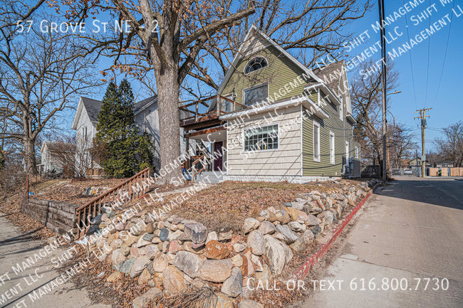 Foto principal - 57 Grove St NE