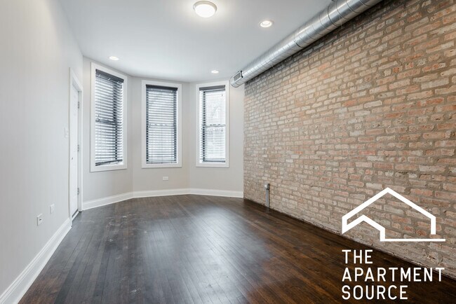 Foto del edificio - 2019 N Hoyne Ave