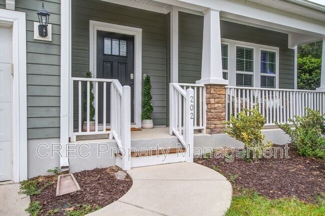 Building Photo - 202 Center Hill Ct