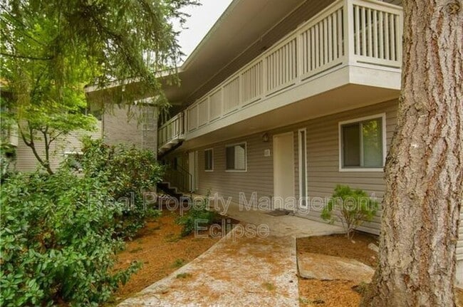 Photo - 14517 NE 40th St House